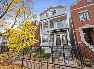 1245 W Nelson St APT 2R, Chicago, IL 60657