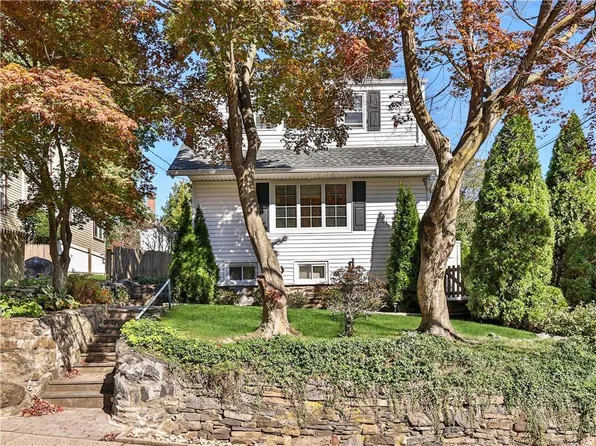 74 Gard Avenue, Bronxville, NY 10708