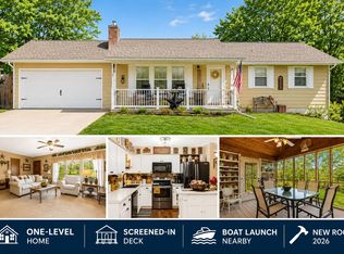 252 Groton St, Hollister, MO 65672