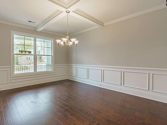 5th image of 269 Regatta Forest Dr
