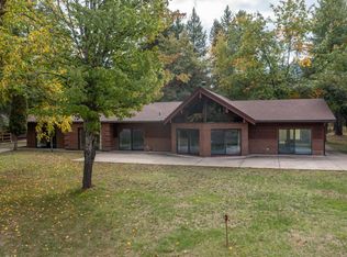 444 Forest Grove Ln, Newport, WA 99156
