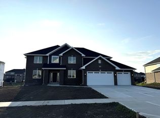 8163 Stanley Trl, Frankfort, IL 60423