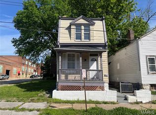 2027 Destrehan St, Saint Louis, MO 63107