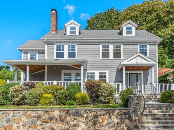 152 Bellevue Rd, Watertown, MA 02472