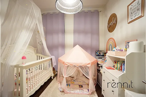 Rented by Rennit Inc. | media 9