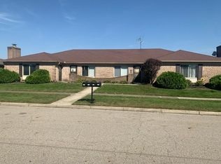 913 Henley Ct #915, Vandalia, OH 45377