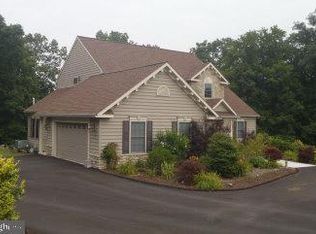 137 Swatara Rd, Lebanon, PA 17046