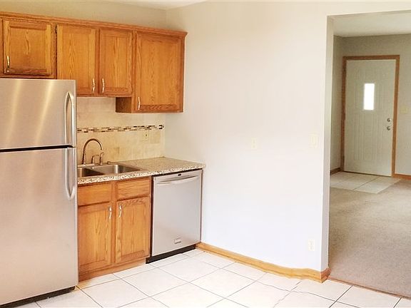 3rd image of 2706 Colorado Ave