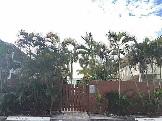 1st image of 1440 SE 15th St APT 22A