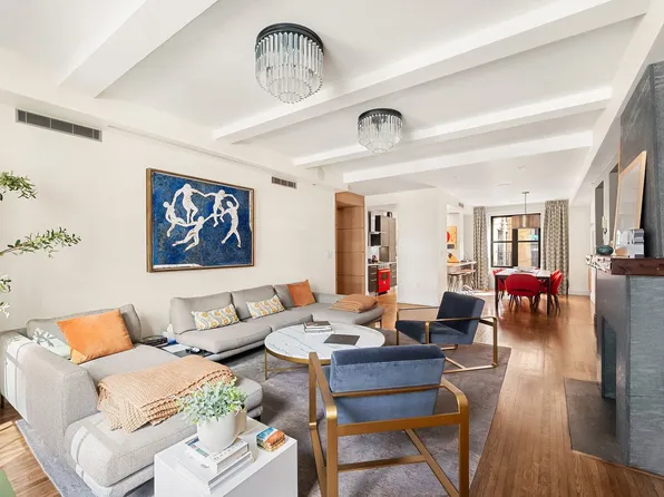 77 Park Avenue image 3 of 9