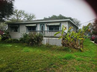 374 County Road 206 Creekside Dr, Sargent, TX 77414