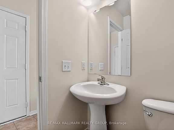 5th image of 1008 Klondike Rd