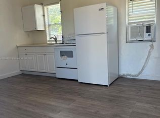 2711 SW 14th St, Miami, FL 33145