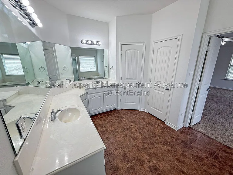3604 Vista Verde Trl — Photo 19