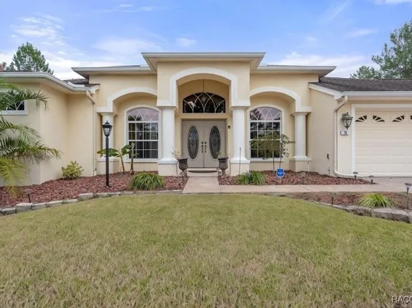 10 Pepper Ct, Homosassa, FL 34446