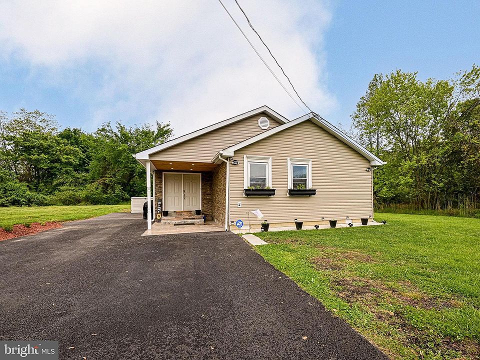 1st image of 2111 Pleasant Valley Rd