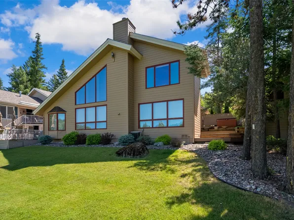 568 Saint Andrews Dr, Columbia Falls, MT 59912