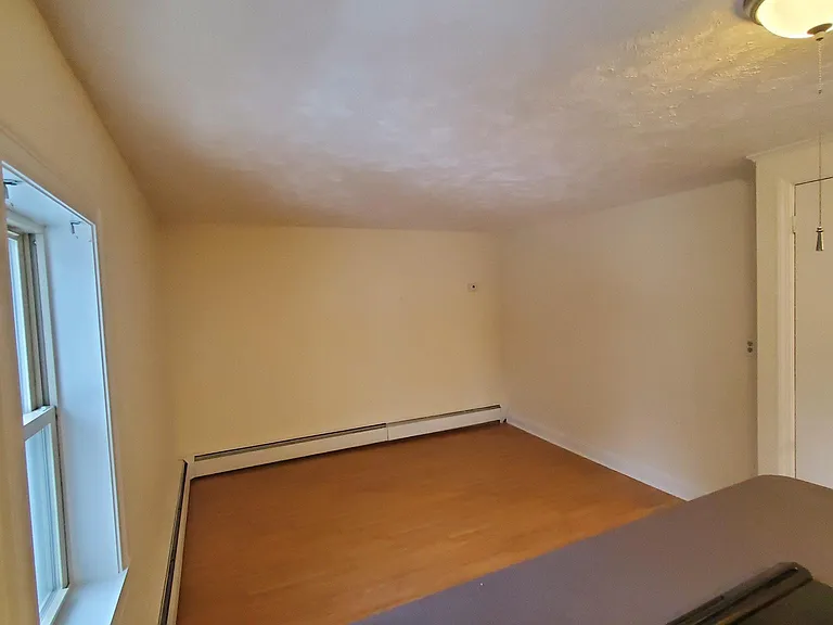 61 Oxford Rd #2 — Photo 10