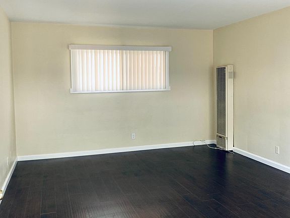 3rd image of 125 S La Fayette Park Pl APT 2
