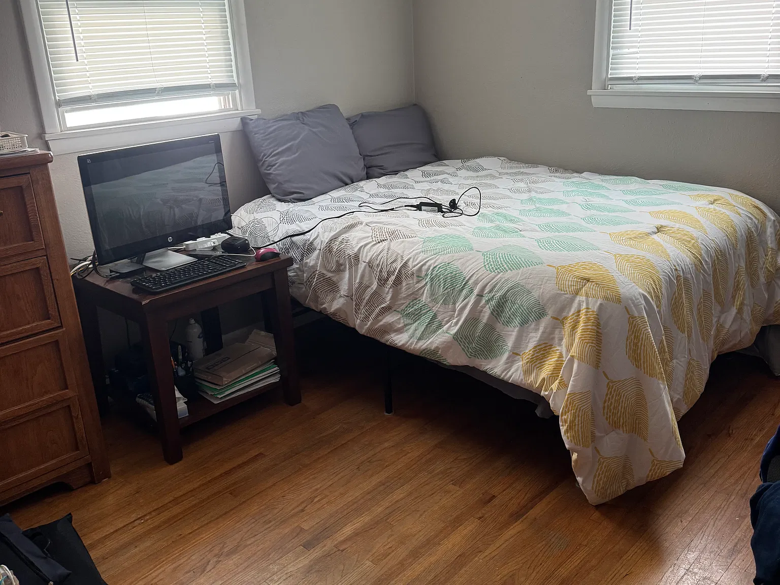 2 bed, 950 sqft, $1,375 — Photo 2