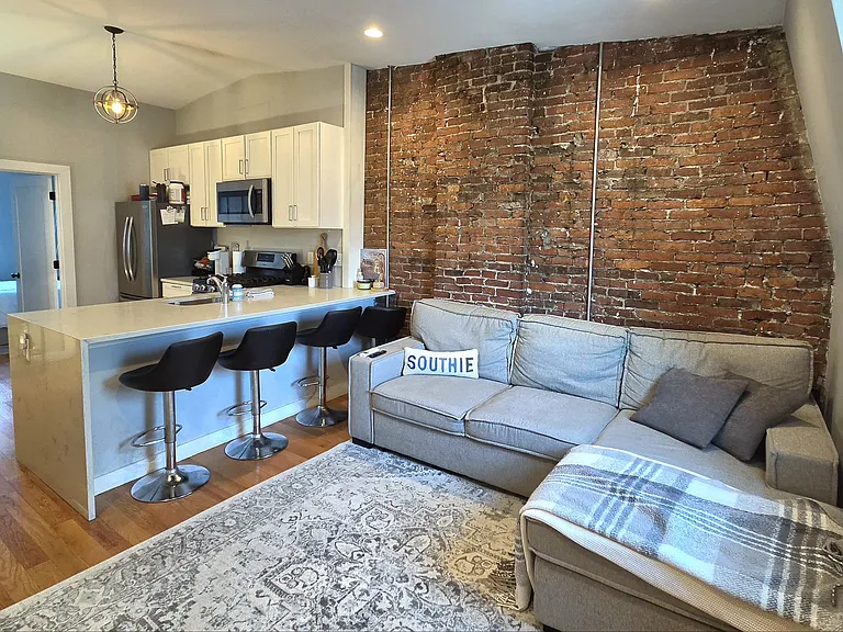 169 I St #3 — Photo 1