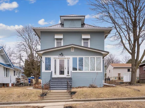 129 6th Ave SE, Oelwein, IA 50662