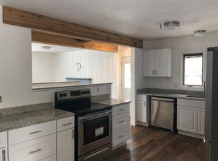 1295 Dickenson St, Wayzata, MN 55391