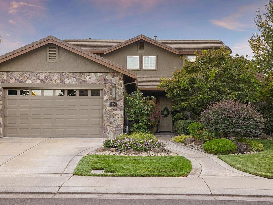 1st image of 45 Applewood Dr