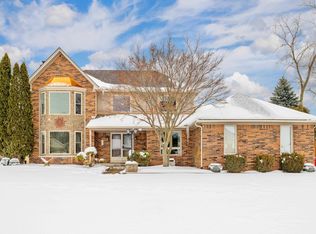 8621 Woodsman Dr, Washington, MI 48094