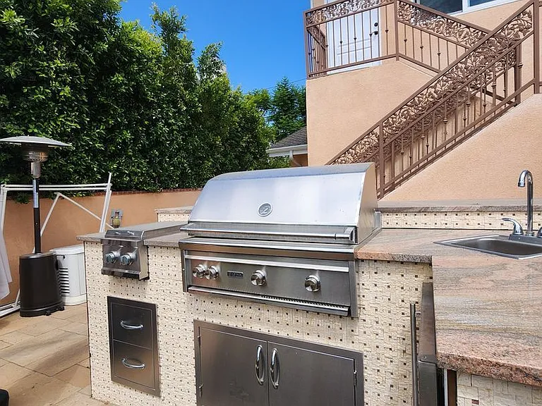 17118 Oak View Dr — Photo 5