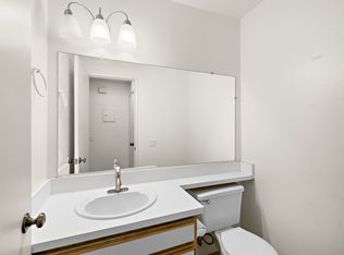 106 Remington, Irvine, CA 92620