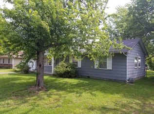 402 S Goode Ave, Columbus, KS 66725