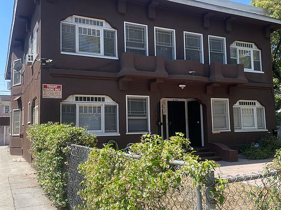 2nd image of 878 W 40th Pl #878