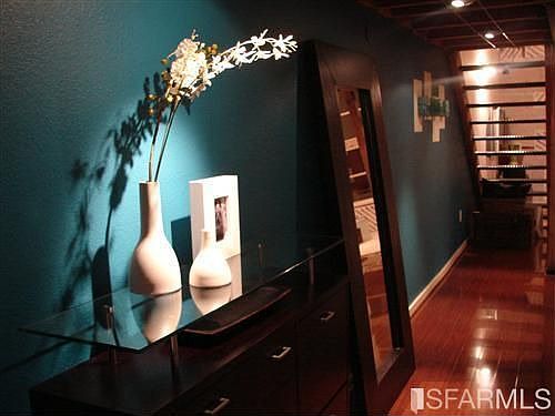 2nd image of 175 Bluxome St Unit 105