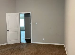 902 Clanton Cv, Killeen, TX 76542