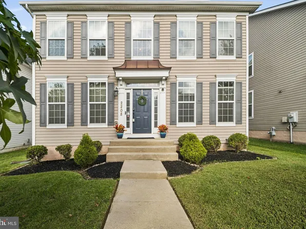 2208 Tulson Ln, Bowie, MD 20721