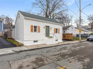 27 Padelford St, Providence, RI 02906