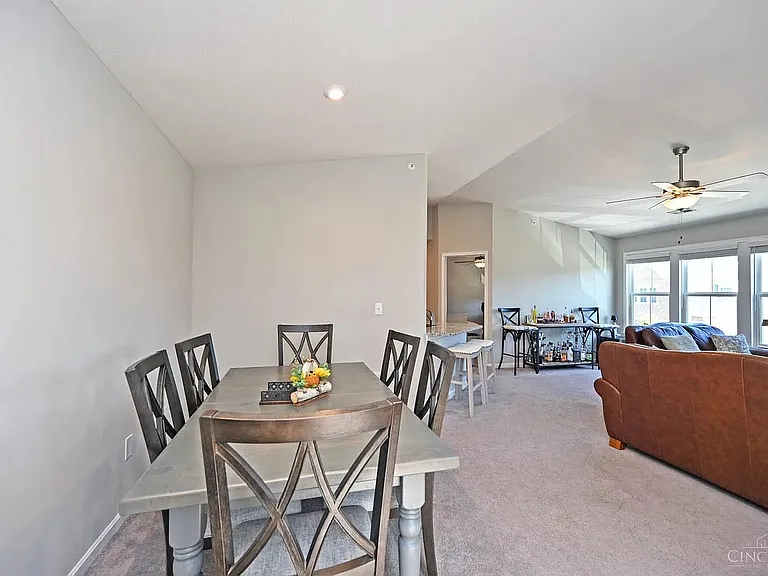 5871 Parkview Ln #300 — Photo 26