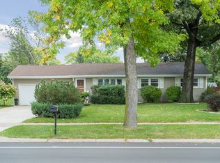 2716 Boone Ave N, New Hope, MN 55427
