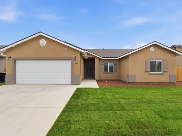 3447 E Douglas Avenue, Visalia, CA 93292
