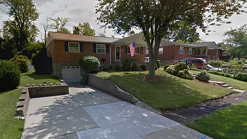 5162 Chantilly Dr Photo 1