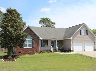 6721 Jacobs Creek Cir, Fayetteville, NC 28306