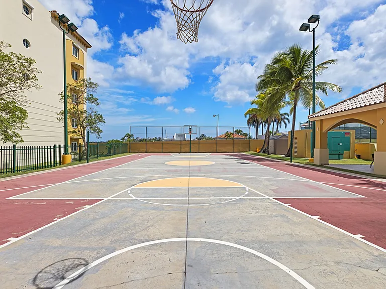 5103 Cond Royal Palm D101 — Photo 46