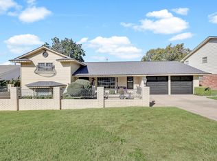 5616 Wonder Dr, Fort Worth, TX 76133