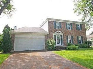 582 Pontiac Ln, Carol Stream, IL 60188