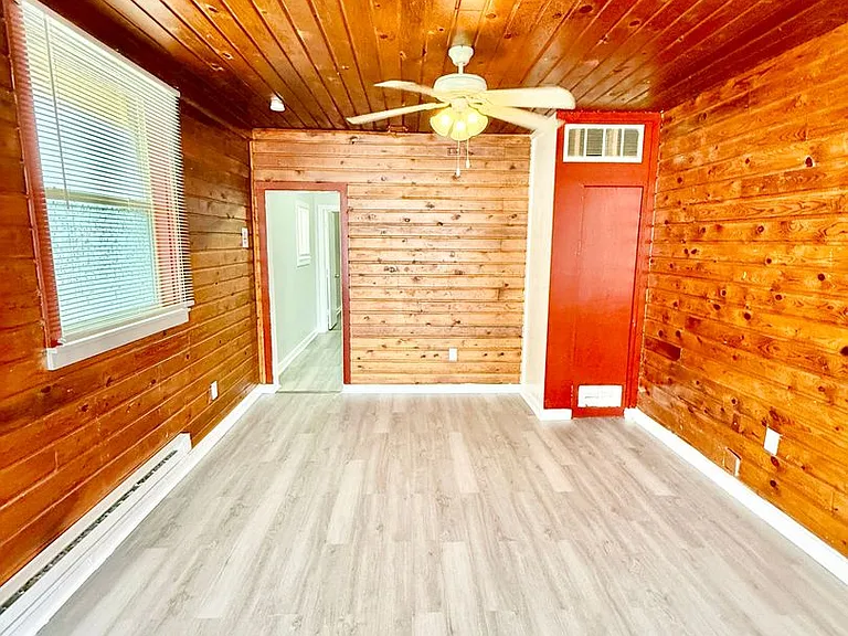 2619 E Willamette Avenue — Photo 20