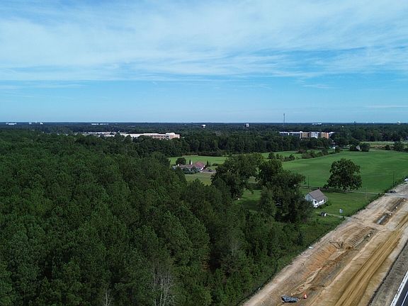 3rd image of 2311 Highway 441 Byp