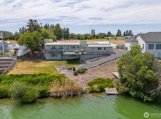 2497 Westshore Dr NE, Moses Lake, WA 98837