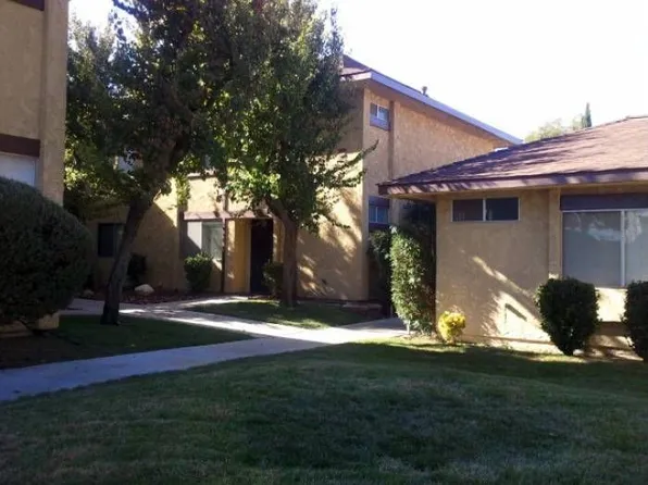 42865 15th St W Unit 6, Lancaster, CA 93534