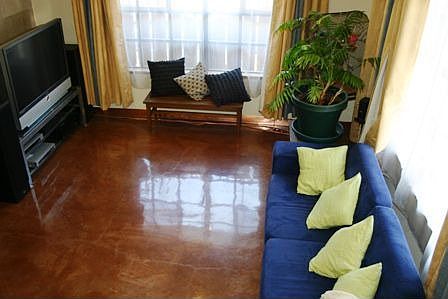 Tall Ceilings, Warehouse Style Windows, Concrete Floors